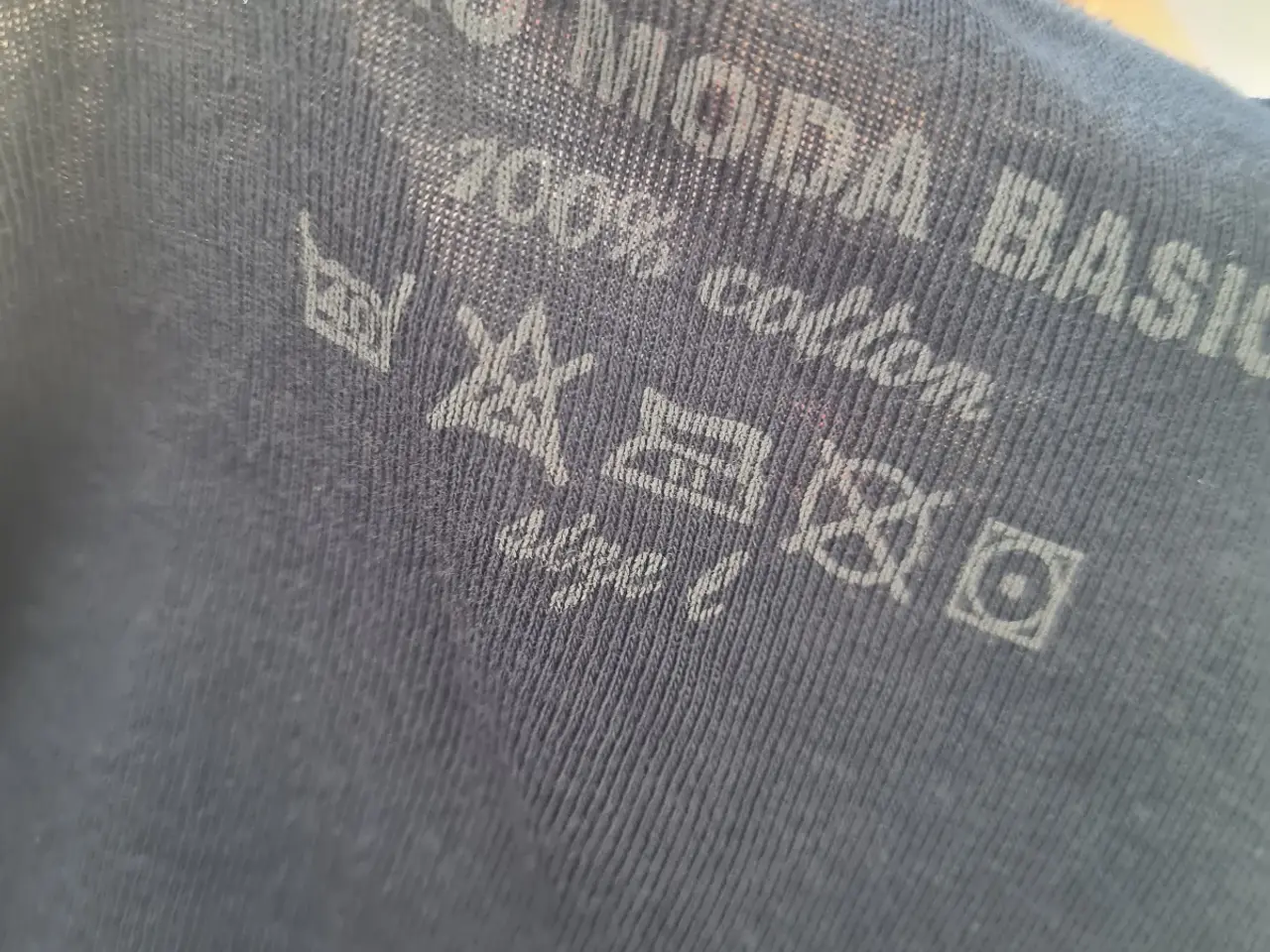 Billede 4 - Vero Moda basic bluse str L 40