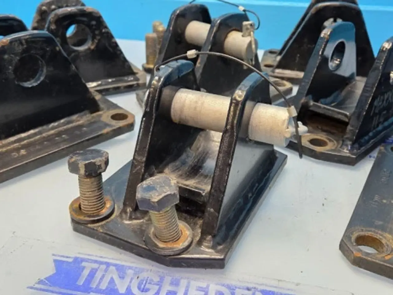 Billede 11 - Case Maxxum 150 Slæbekrog 82022185 8 Stk