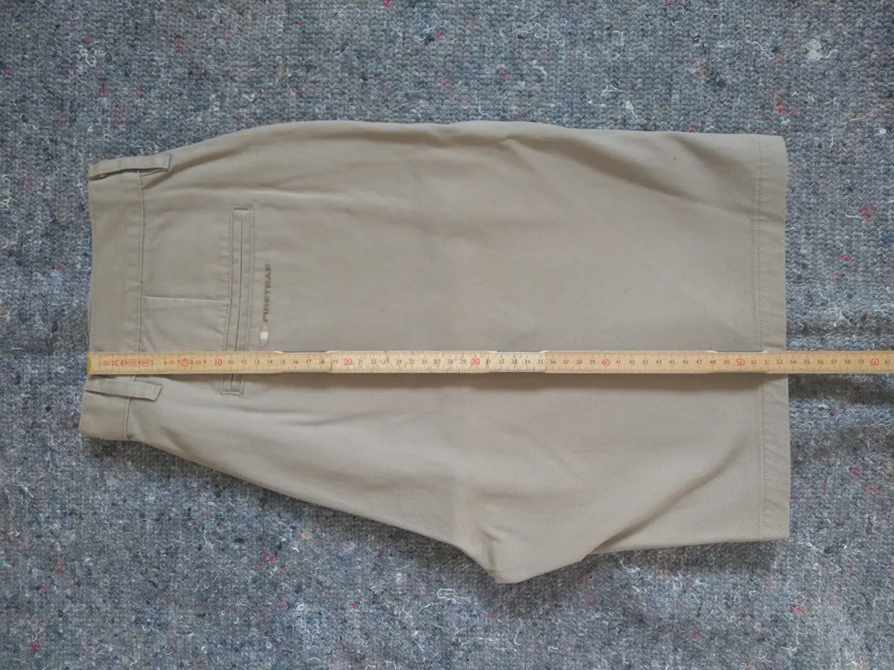 Billede 3 - shorts, str. 34