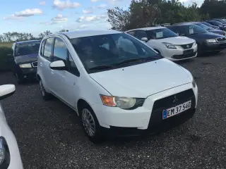 Mitsubihi colt 1,1 Co 5 døre synet 2/2026