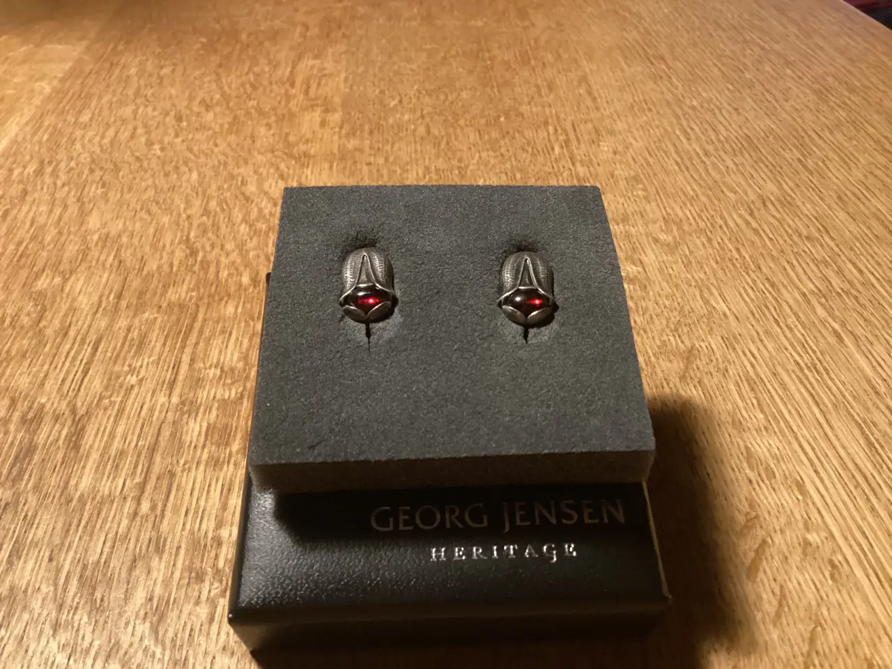 Billede 3 - GJ Heritage Øreclips 1997 m/Røde Sten