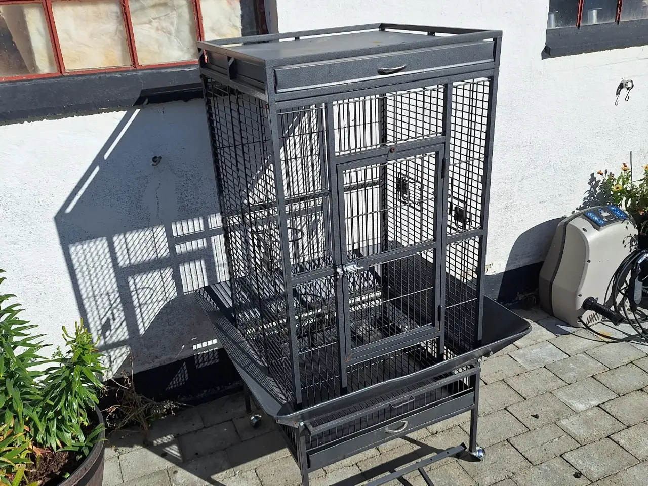 Billede 1 - Fuglebur h137cm, b82cm, d76cm