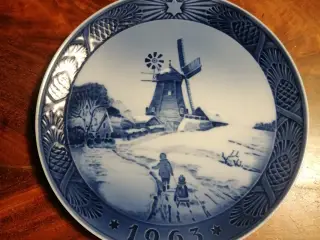 Royal Copenhagen juleplatte 1963