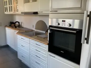 Hvidt HTH køkken