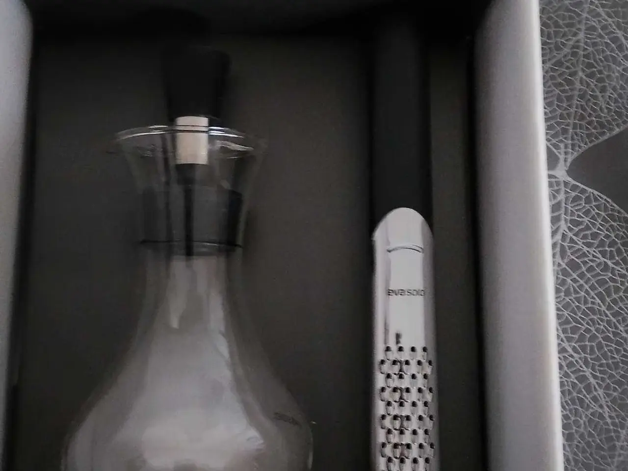 Billede 2 - Eva Solo Dressing shaker og mini rivejern.