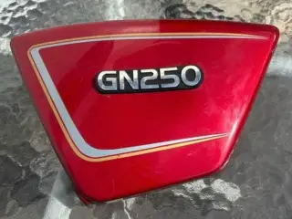 Side dæksel (Venstre) Suzuki GN 250