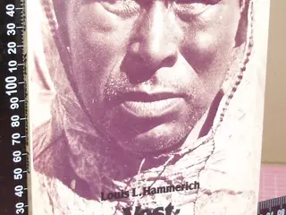 Vest-eskimoernes land af Louis L. Hammerich