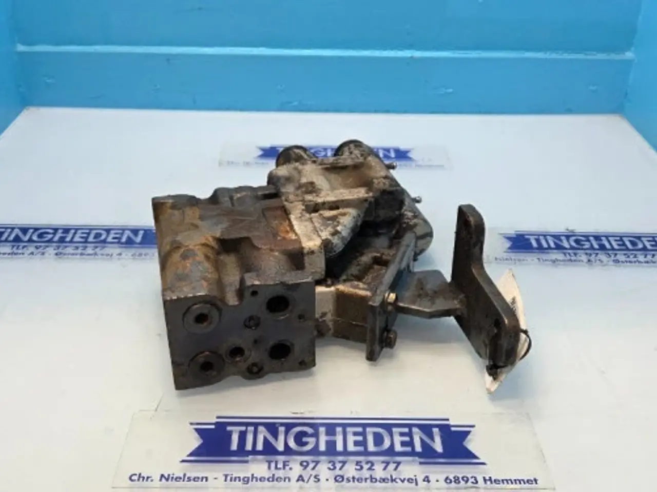Billede 1 - Ford 8340 Styreventil 81864873
