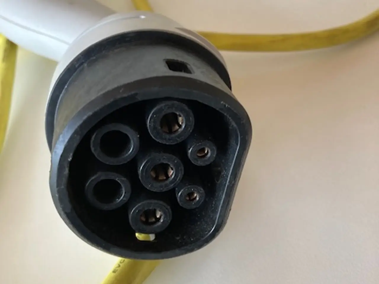 Billede 2 - Mormor ladekabel til elbil