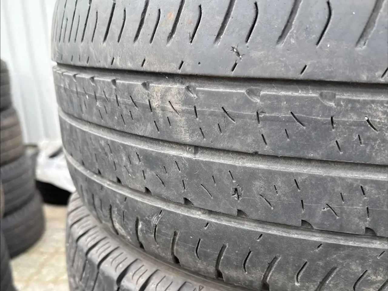 Billede 2 - Gode goodyear dæk med masser af mønster