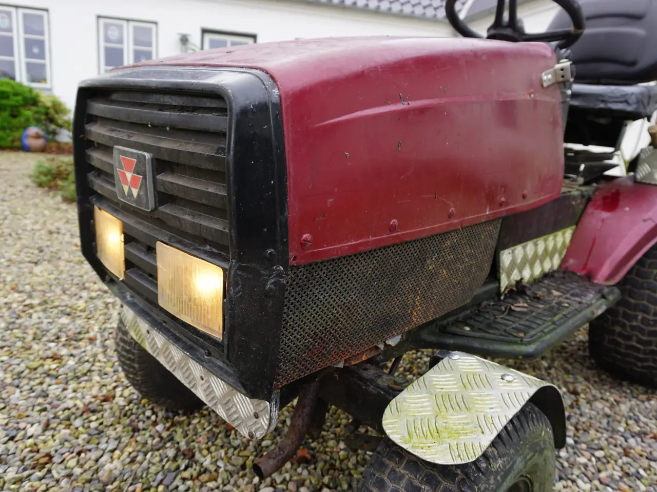 Billede 3 - MF havetraktor (motorhjelm )