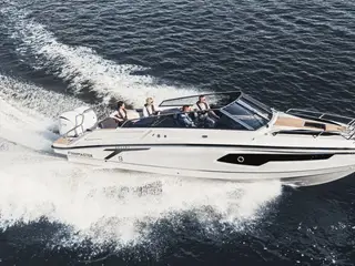 Finnmaster T9 - 2 X F300 Yamaha/Udstyr