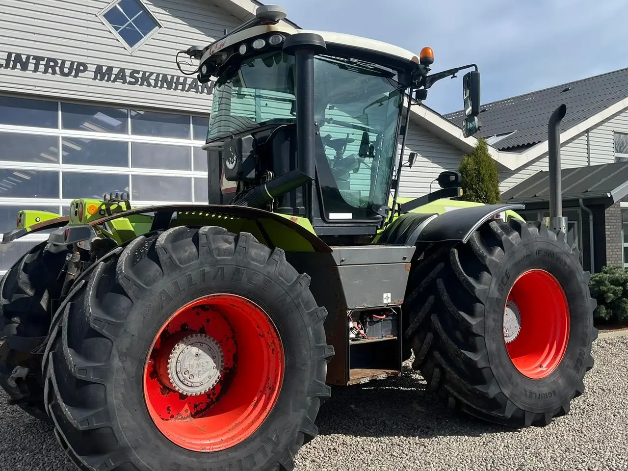Billede 17 - CLAAS XERION 3800 Med frontlift
