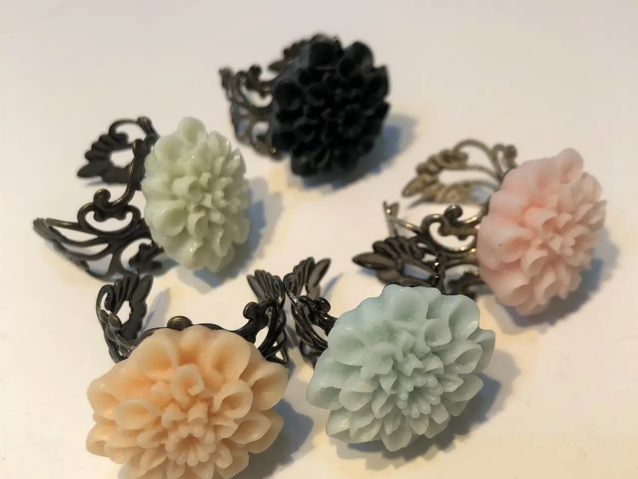 Billede 3 - Ring, blomst, dahlia, forsølvet, onesize