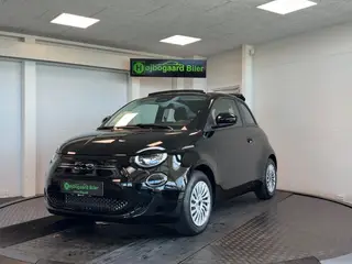 Fiat 500e 42 (RED) Cabrio