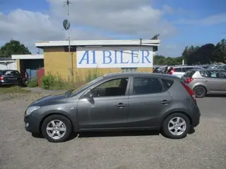 Hyundai i30 2,0 CVVT 143 Comfort