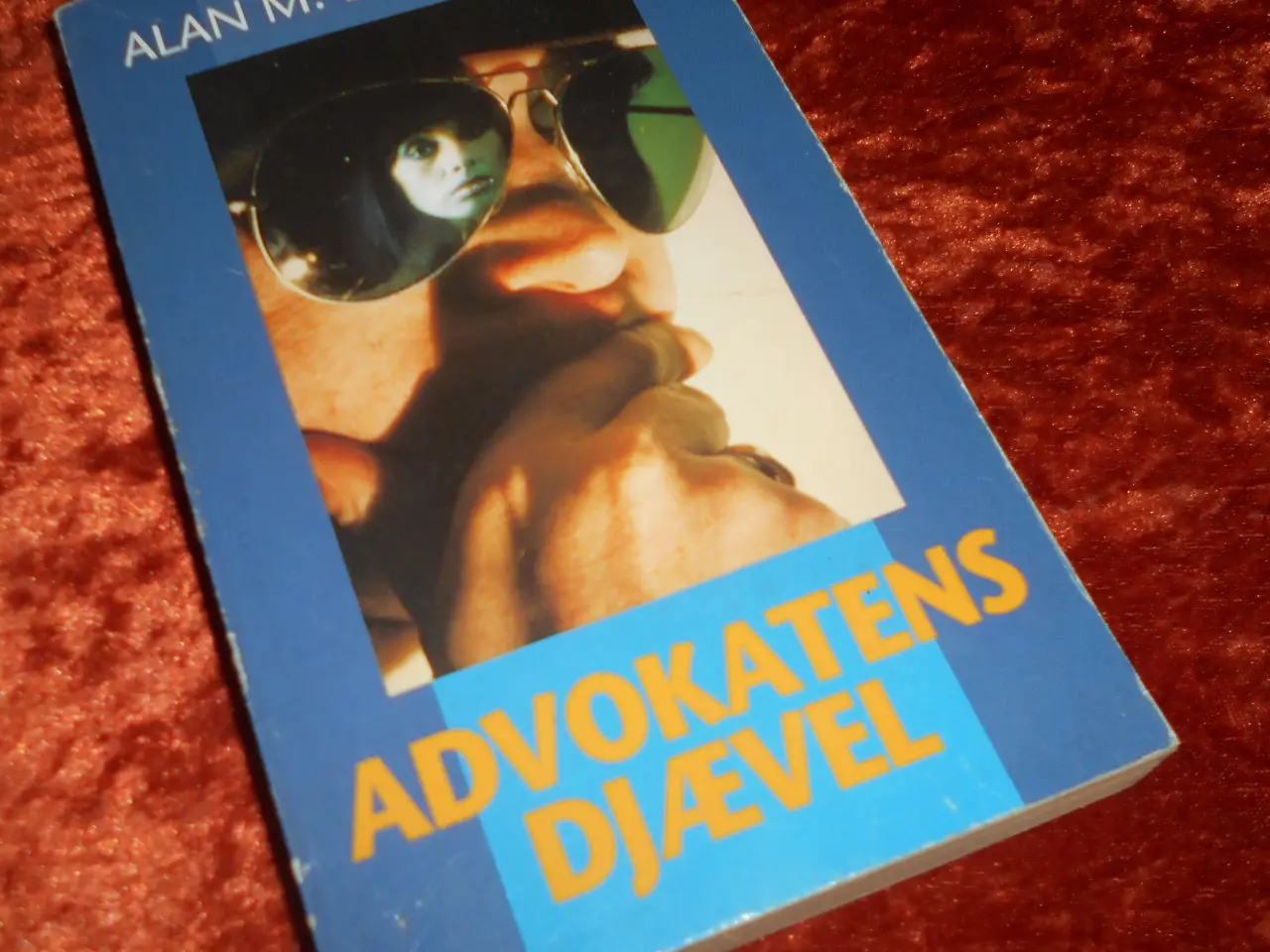 Billede 1 - Advokatens djævel, Alan M. Dershowitz,