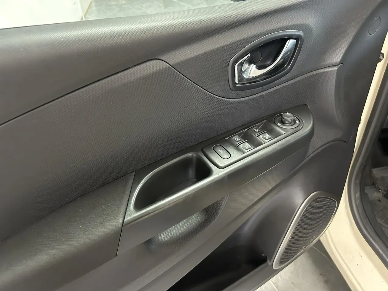 Billede 8 - Renault Captur 1,5 DCI FAP Expression Energy 90HK 5d