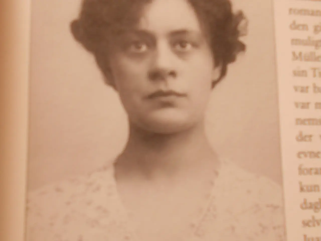 Billede 2 - Betty Nansen - masken og mennesket, Kela Kvam