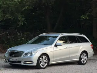 Mercedes E220 2,2 CDi Avantgarde stc. aut.
