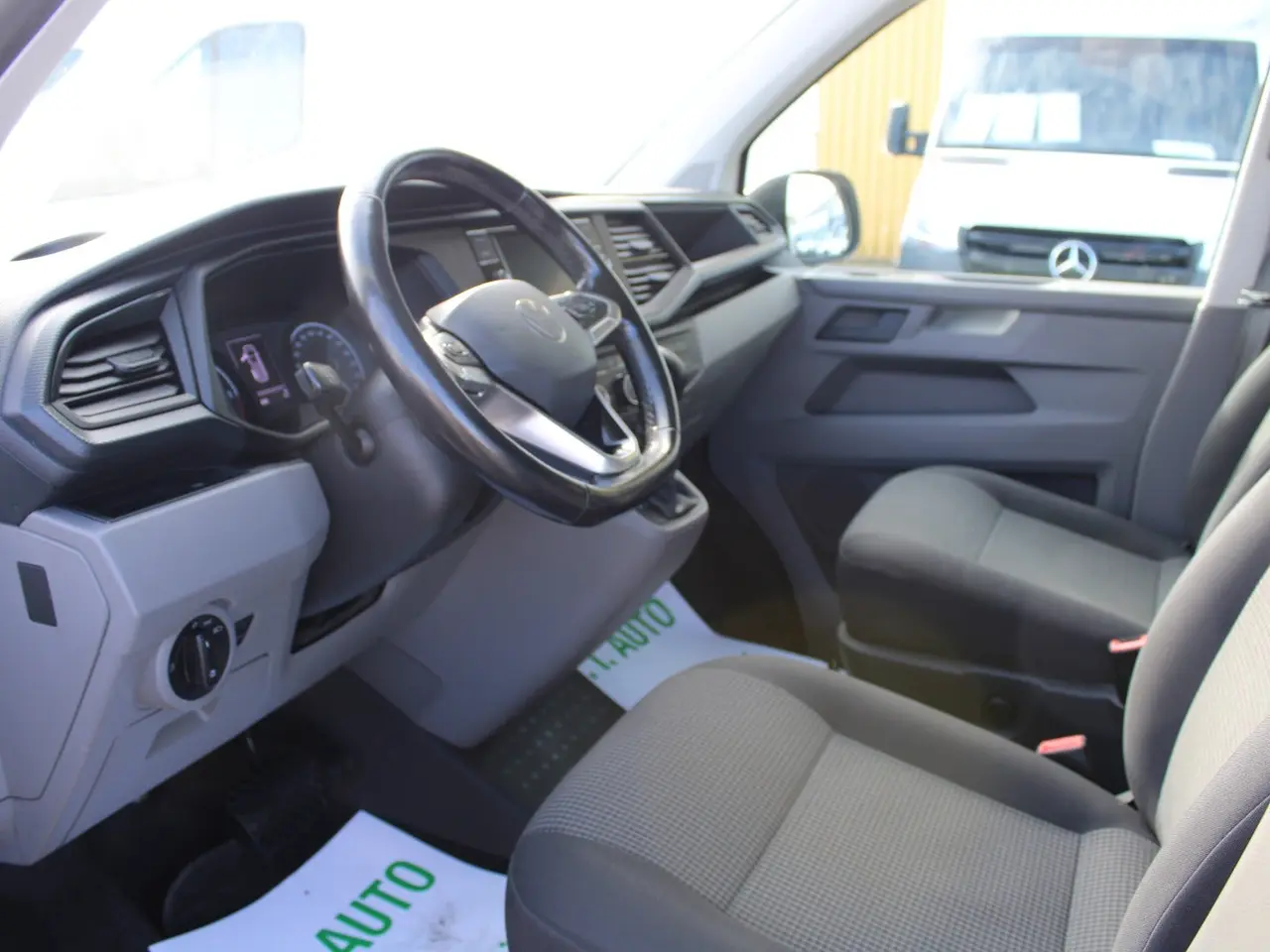Billede 3 - VW Transporter 2,0 TDi 150 Mandskabsvogn DSG