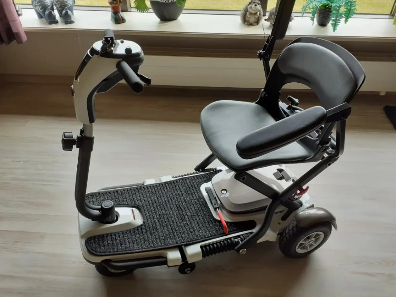 Billede 1 - Handicap scooter med batteri.