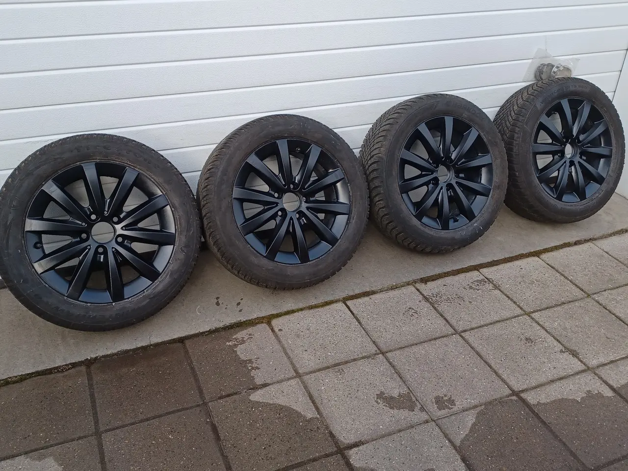 Billede 5 - Mercedes alufælge med vinterdæk.