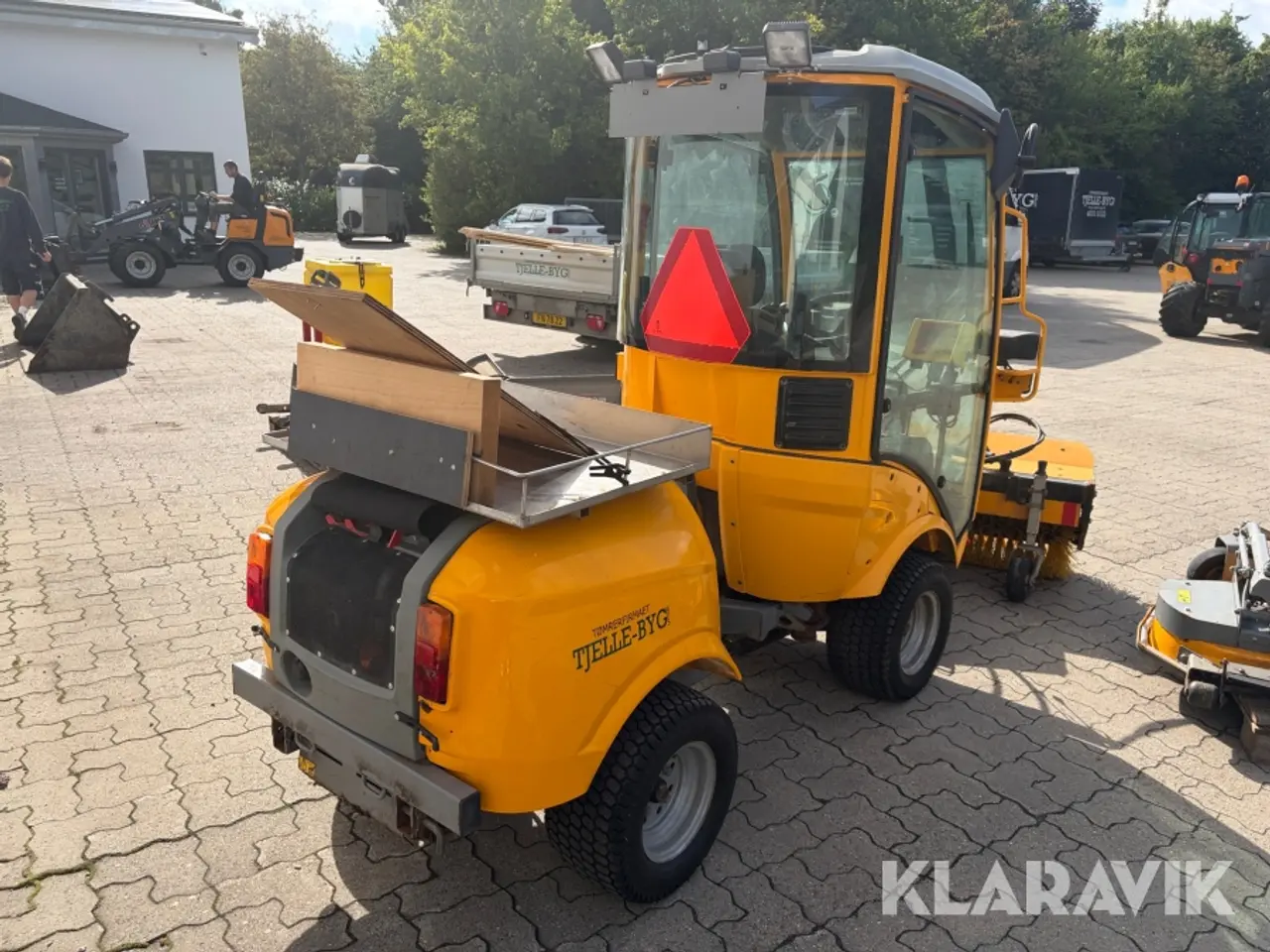 Billede 6 - Redskabsbærer Stiga Titan 740 DCR 4WD med tilbehør