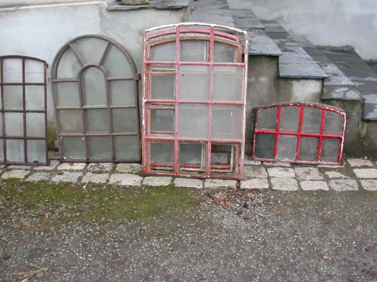 Billede 1 - støbejernsvinduer