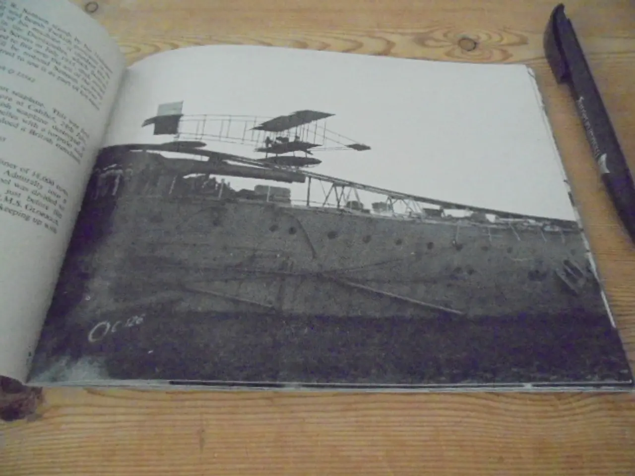 Billede 2 - Flying in the Royal Navy 1914-64 – udg. Fra 1964
