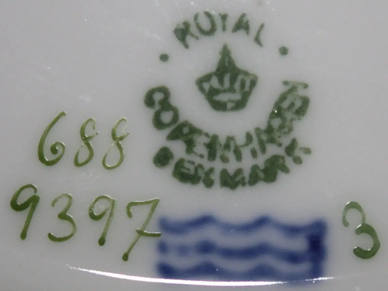 Billede 13 - Brun rose fra Royal Copenhagen