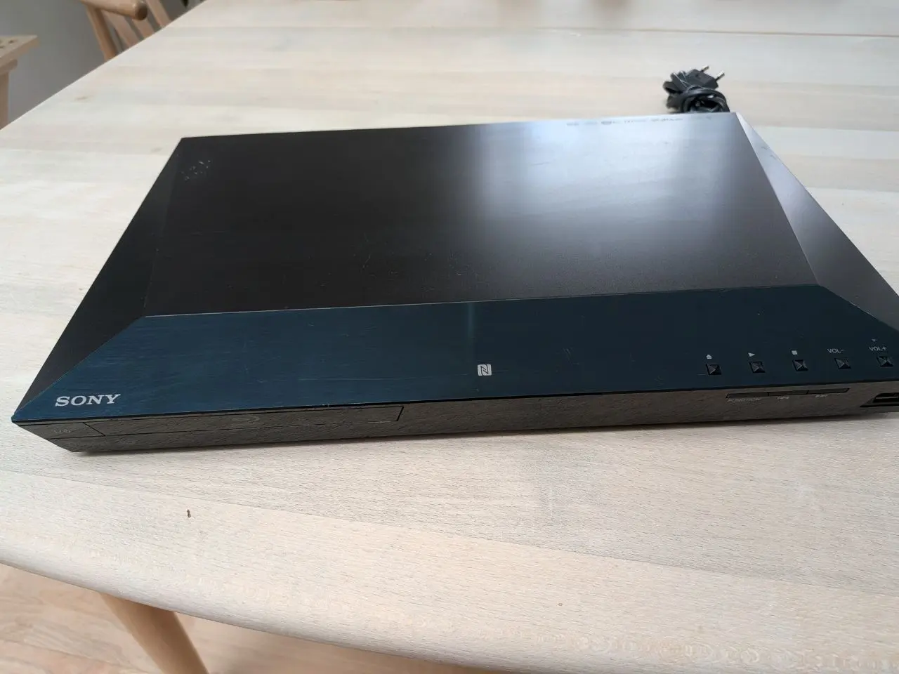 Billede 2 - SONY hjemmebiograf (BDV-E2100) med 3D Blu-ray