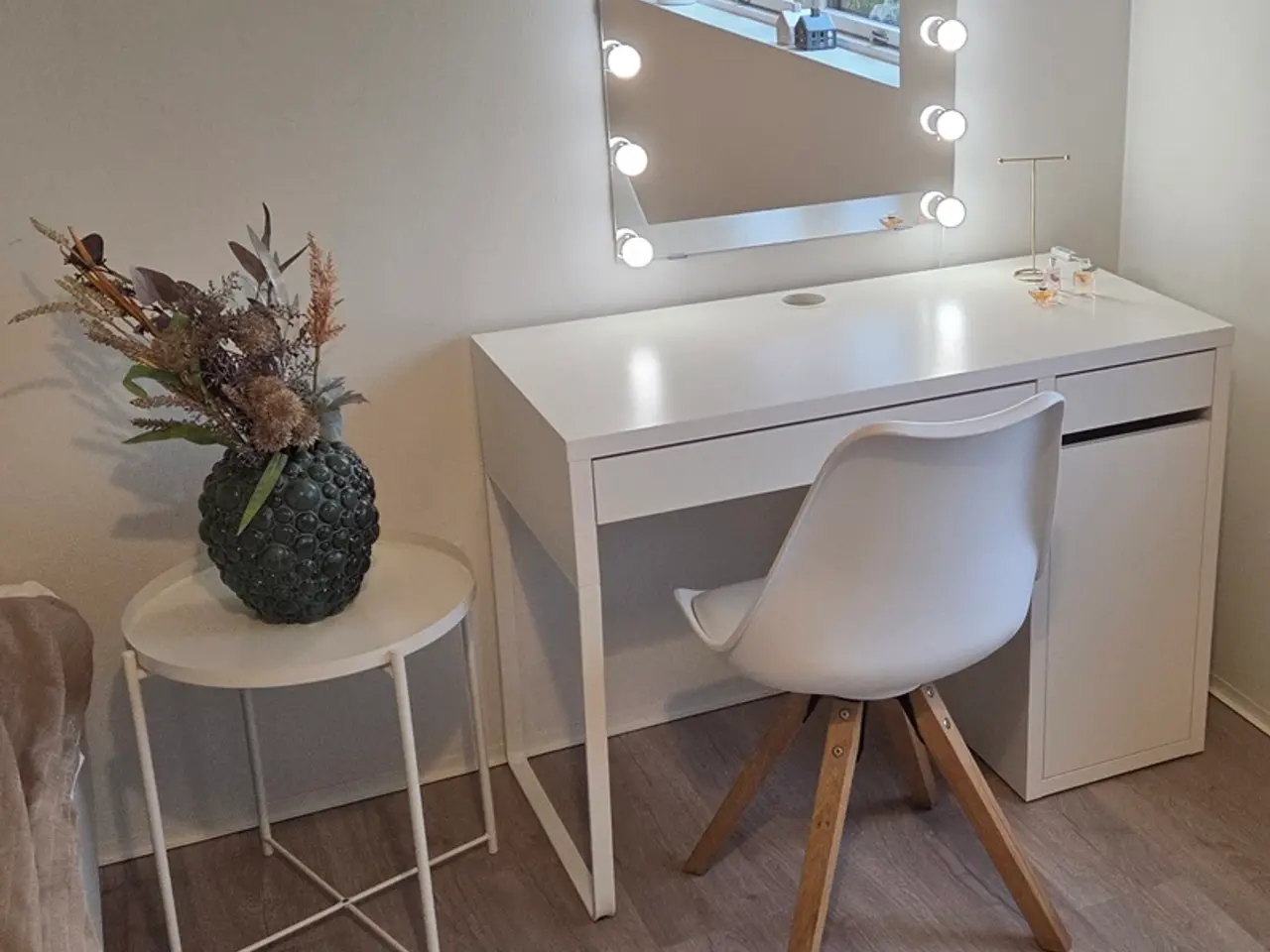 Billede 1 - Skrivebord Ikea Micke 105x50