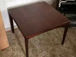 Hjørnebord/sofabord i teak (bejset)  H Kjærulf 