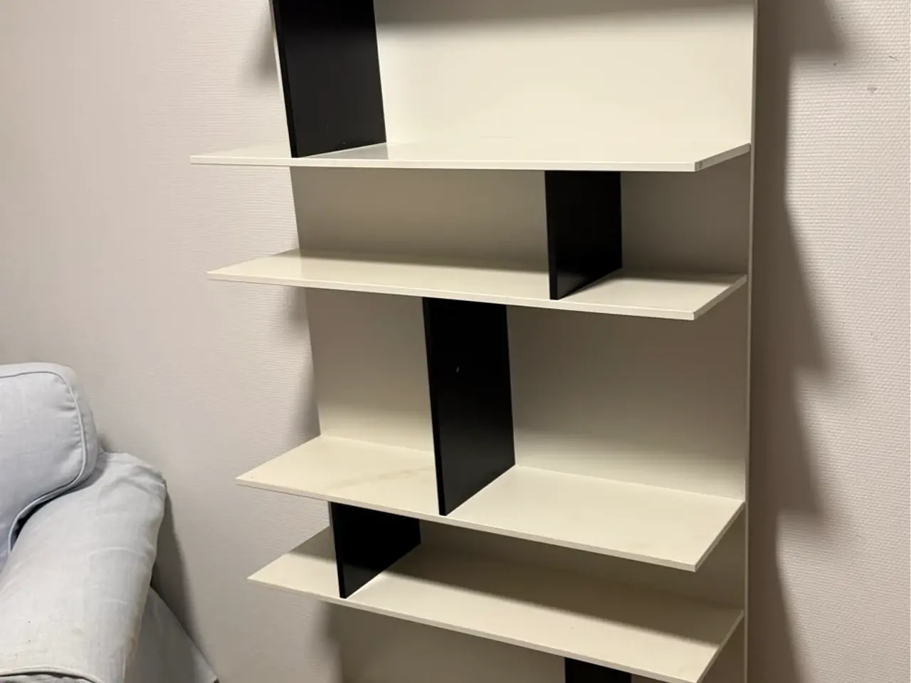 Billede 1 - Weng reol hvid/sort