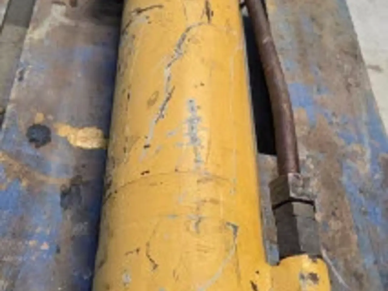 Billede 12 - Ford 675D Cylinder F1NNB577CA