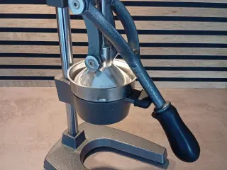 Kraftfuld og Elegant Manuel Juicer til Bar og Køkk