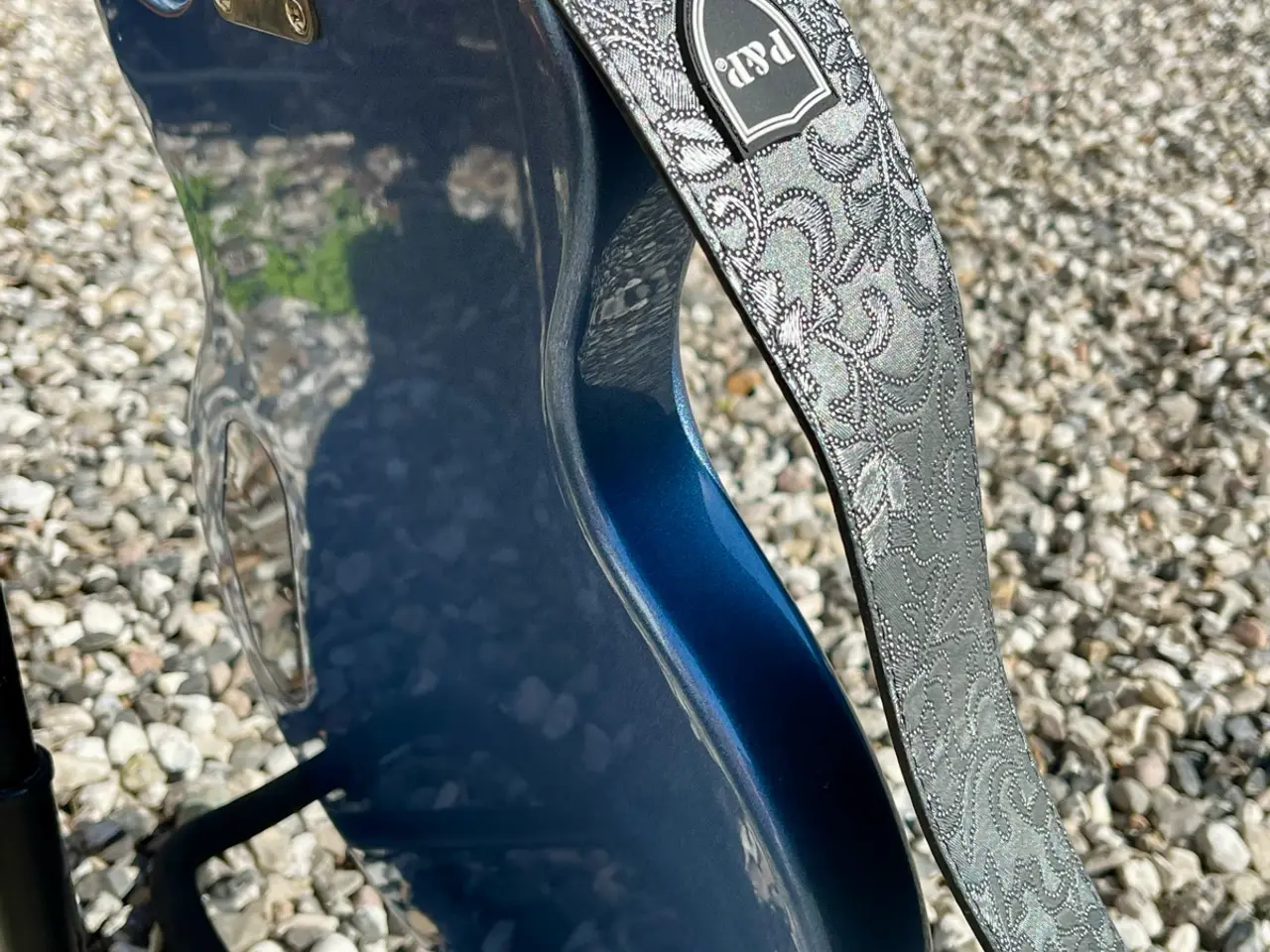 Billede 6 - Epiphone elguitar blå med guitarcase + forstærker