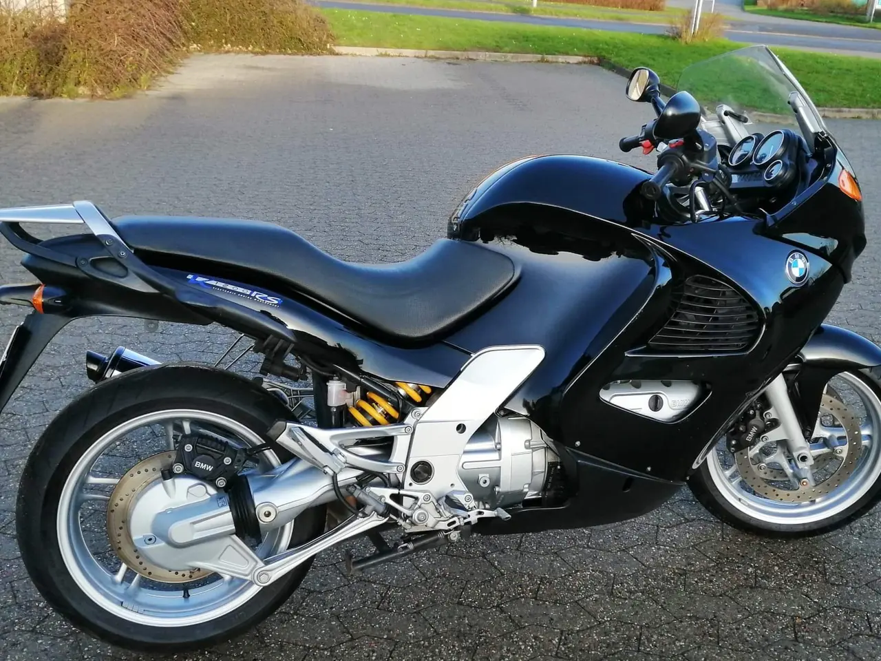Billede 1 - BMW K1200RS årgang 2004