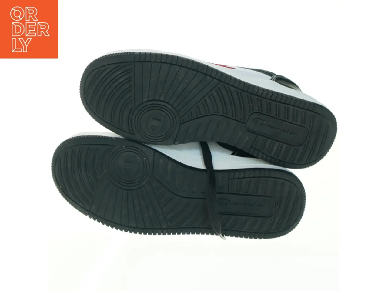 Billede 4 - Champion sneakers i sort, hvid og rød (str. 42)