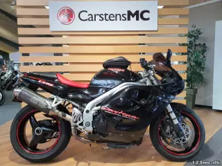 Triumph T595 Daytona