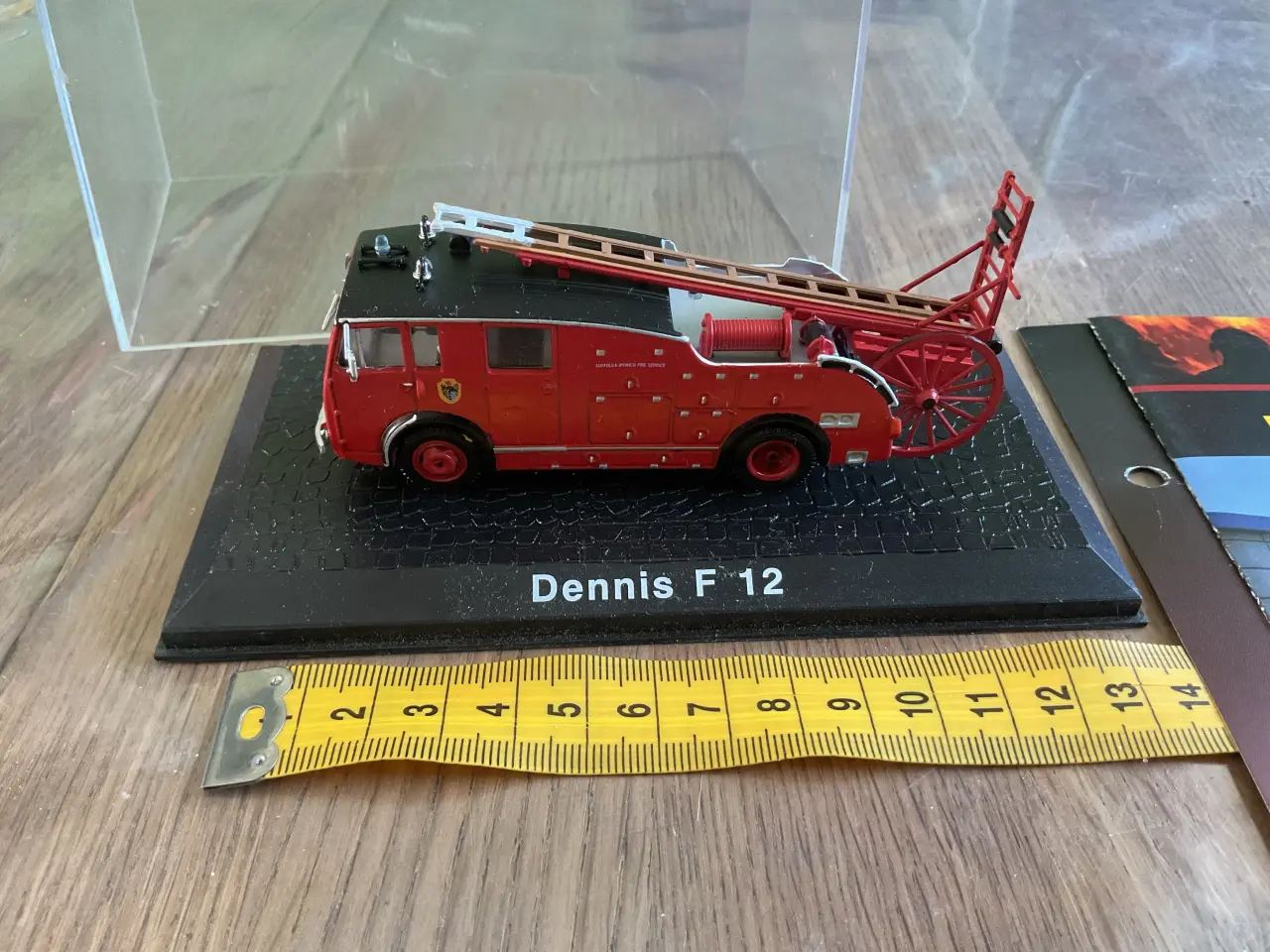 Billede 2 - Model brandbil Dennis F 12