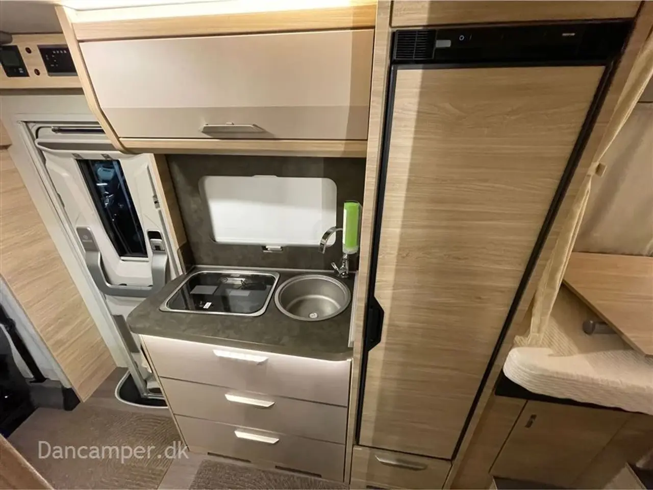 Billede 23 - 2024 - Knaus Van Ti Plus 650 MEG "VW" Platinum Selection   Kommissionsbil! Autocamperen for den der ikke kan nøjes. Automatgear, adaptiv fartpilot, luftundervogn m.m.m.