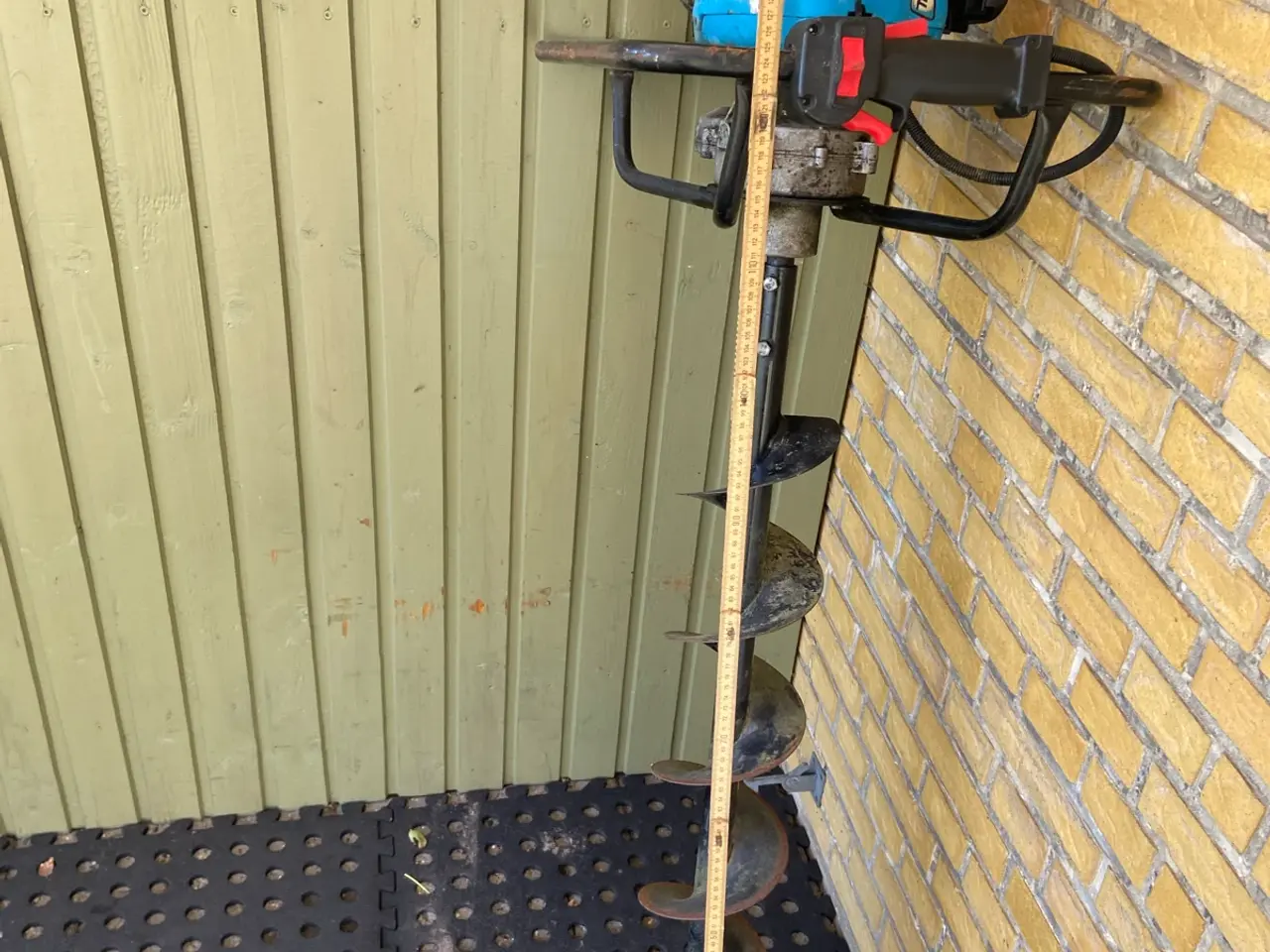 Billede 5 - Makita benzin jordbor med snegl sælgeG