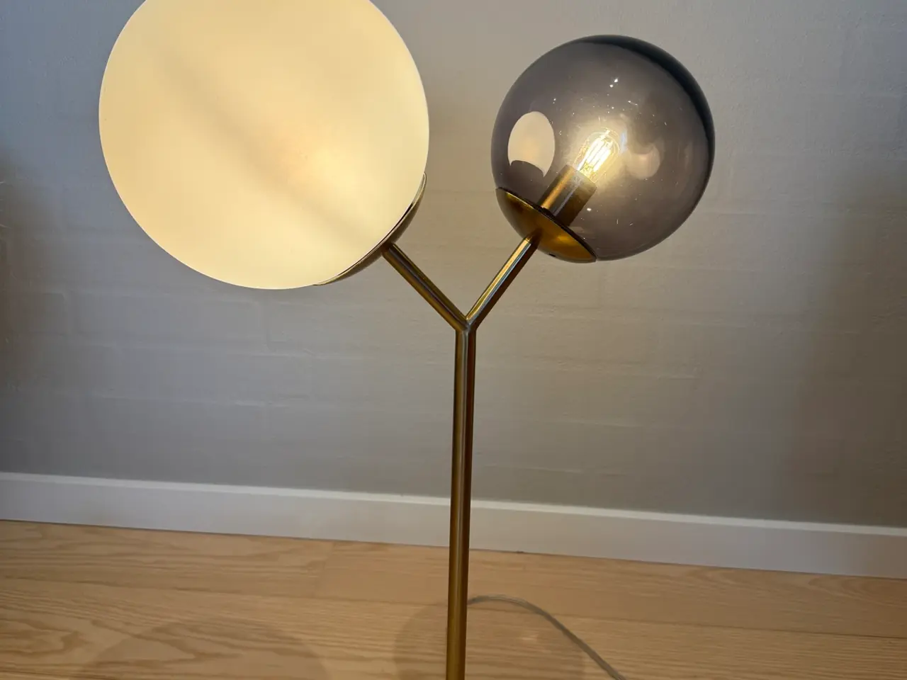 Billede 1 - House Doctor Twice Messing bordlampe. 65 cm