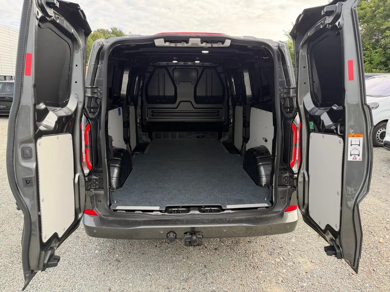 Billede 10 - Ford E-Transit Custom 340 L2 71 Limited