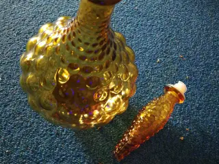 Empoli "Hobnail/Bubble" decanter