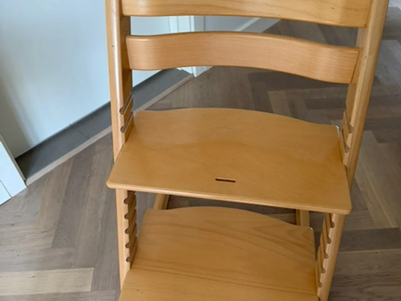Billede 1 - Stokke Tripp Trapp børnestol i natur træ