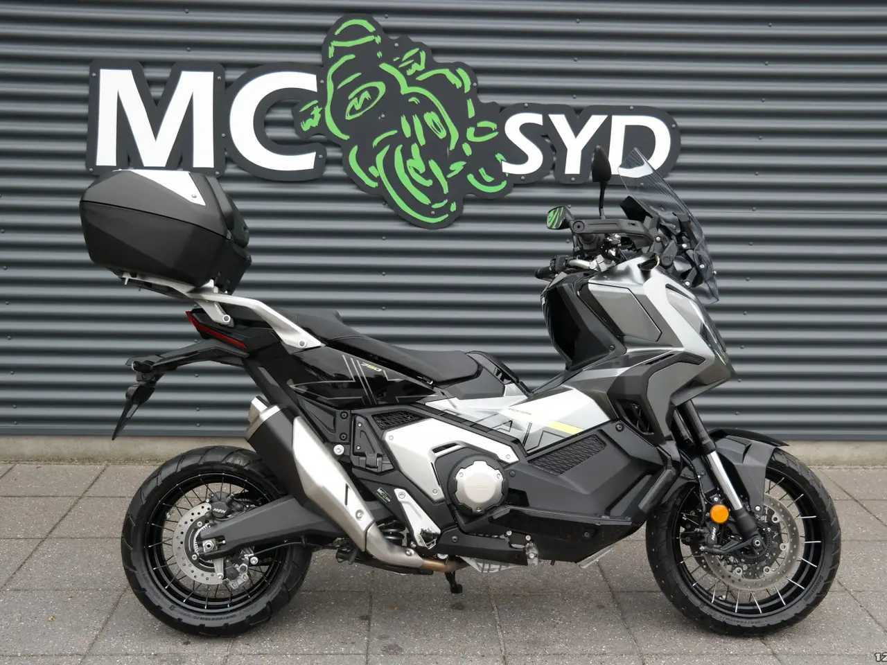 Billede 1 - Honda X-ADV MC-SYD BYTTER GERNE