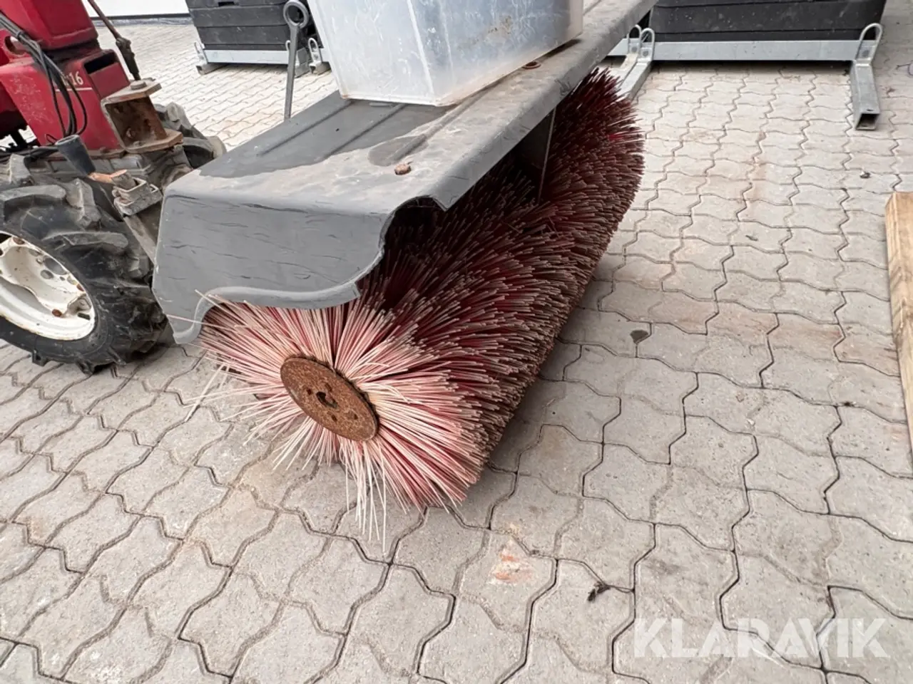 Billede 5 - Fejemaskine Nibbi Mak16